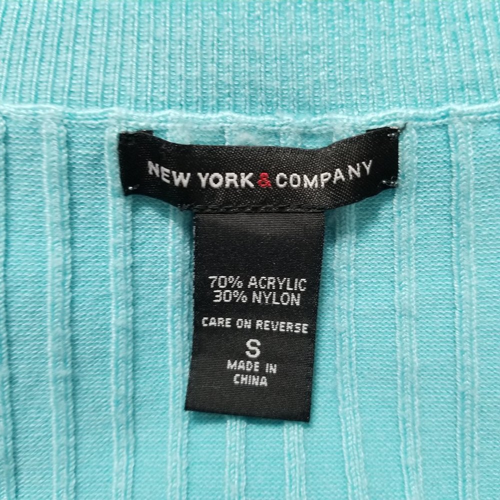New York & Company top Small ribbed knit short sleeve acrylic nylon - Picture 11 of 12